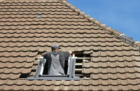 Pose de velux - Trans-en-Provence